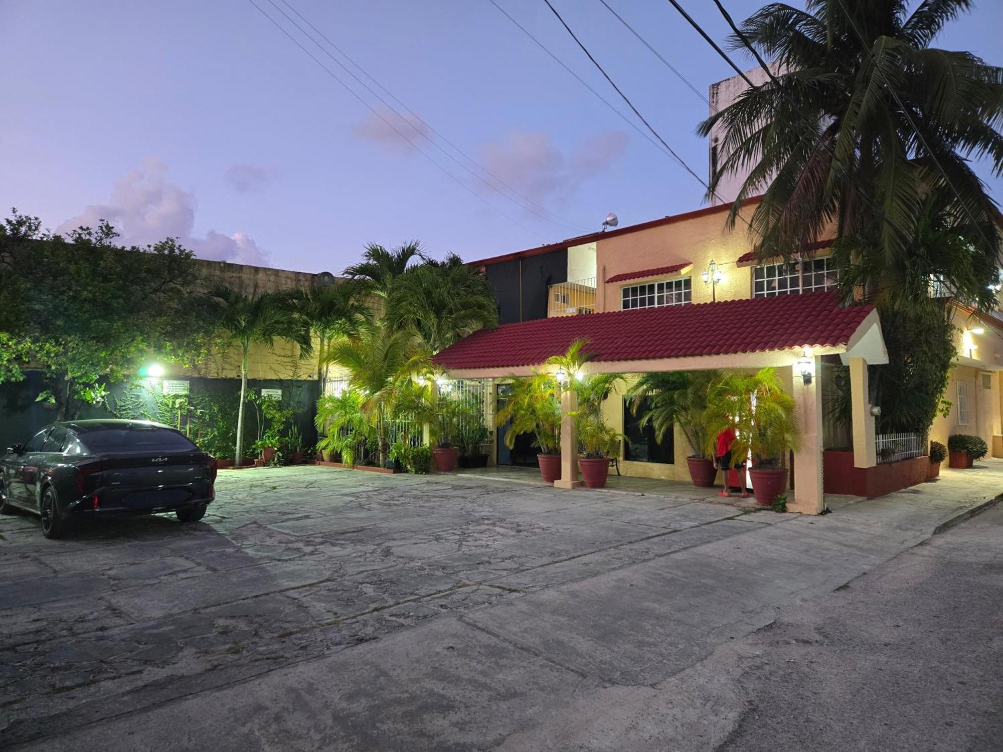 Hotel Posada Marcas Cancun Ngoại thất bức ảnh